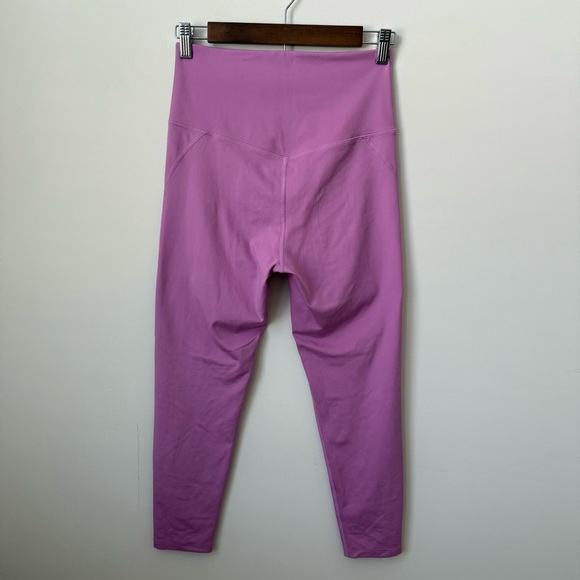 Girlfriend Collective High Rise Leggings 7/8 Size Medium Pink/Purple - Picture 2 of 6